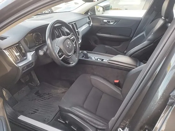 Volvo V60 2021 photo 3