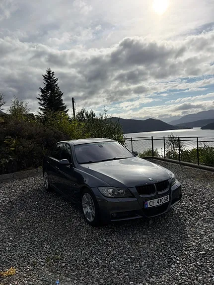 BMW 318D 2007 photo 3