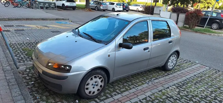 Fiat Punto 2000 photo 4