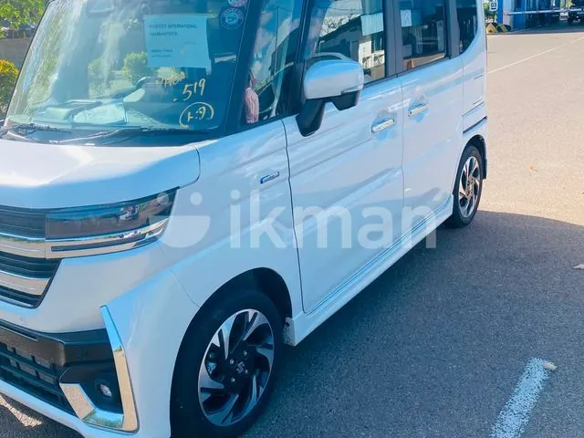 Suzuki Spacia 2025 photo 2