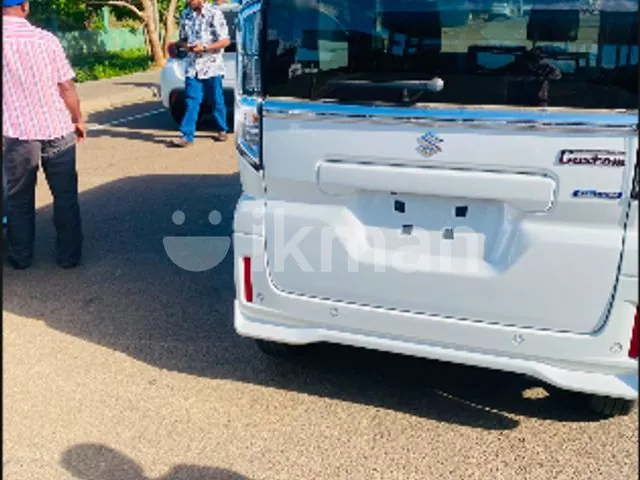 Suzuki Spacia 2025 photo 5