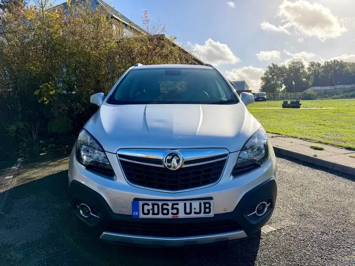Vauxhall Mokka 2015 photo 2