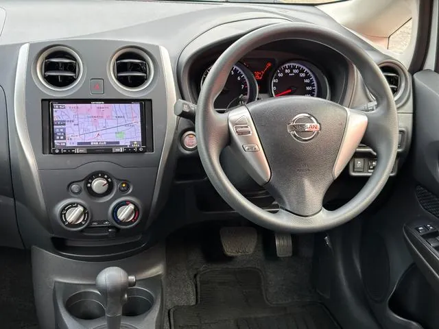 Nissan Note 2016 photo 4