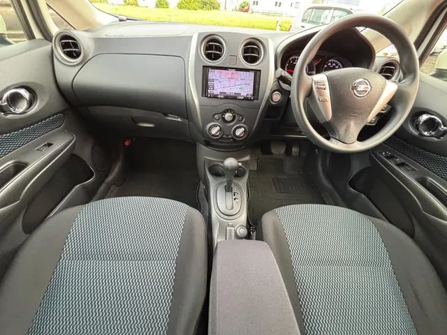 Nissan Note 2016 photo 3