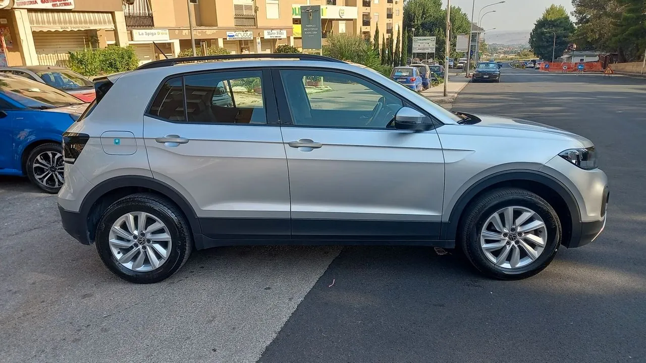 Volkswagen T-Cross 2023 photo 3