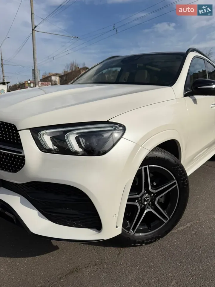 Mercedes-Benz Gle-Class 2021 photo 2