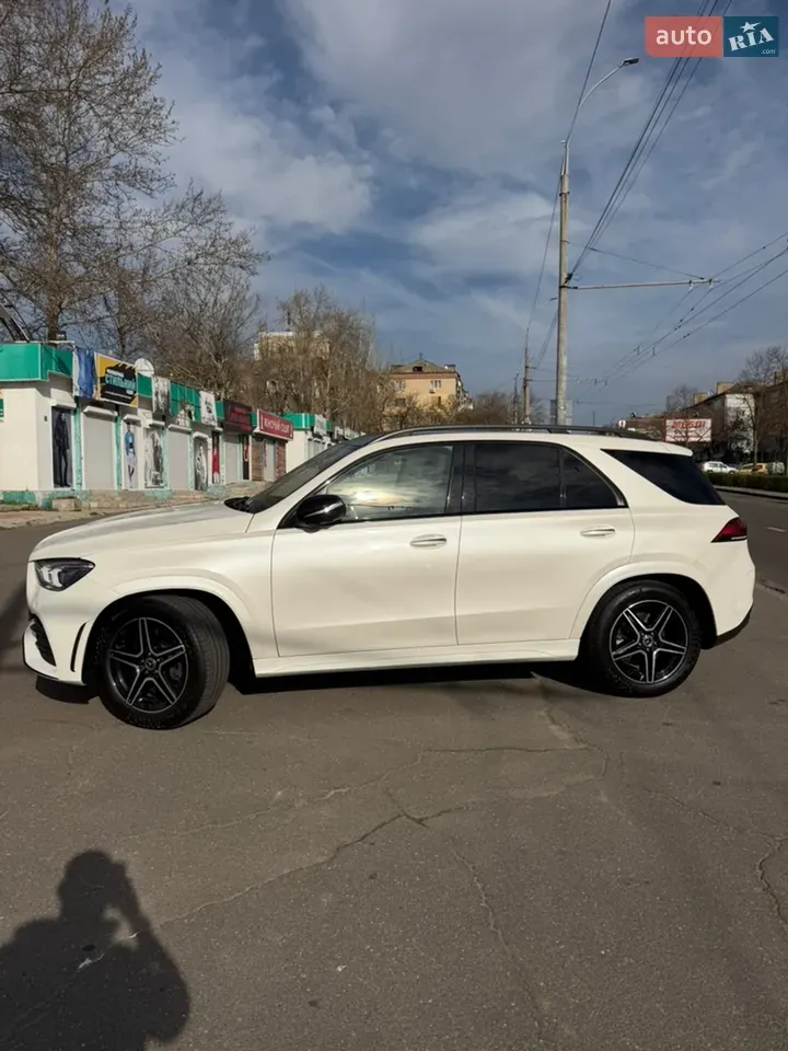 Mercedes-Benz Gle-Class 2021 photo 4