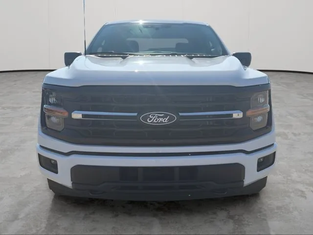 Ford F-150 2026 photo 2