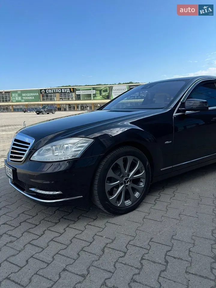 Mercedes-Benz S-Class 2010 photo 5