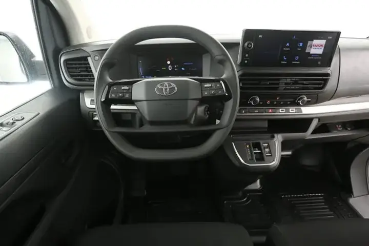 Toyota Proace 2025 photo 2