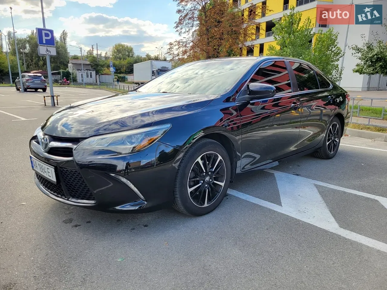 Toyota Camry 2015 photo 2
