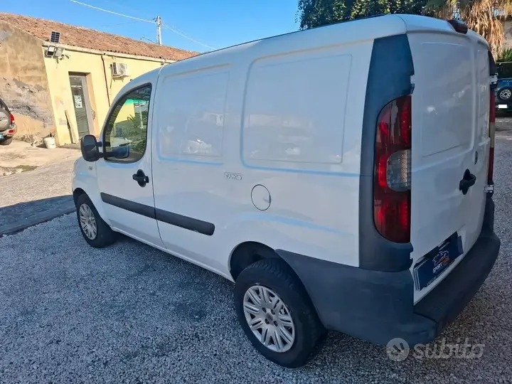 Fiat Doblò 2006 photo 4
