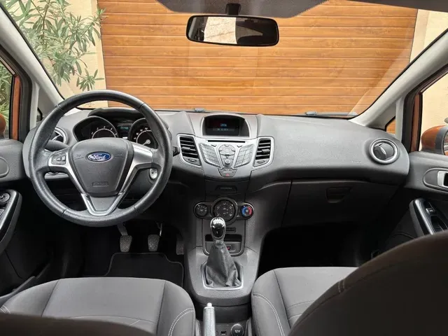 Ford Fiesta 2016 photo 4