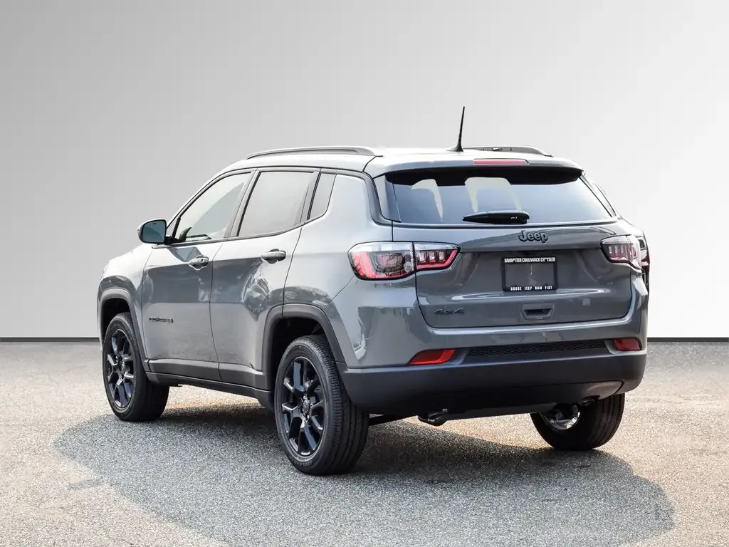 Jeep Compass 2026 photo 4