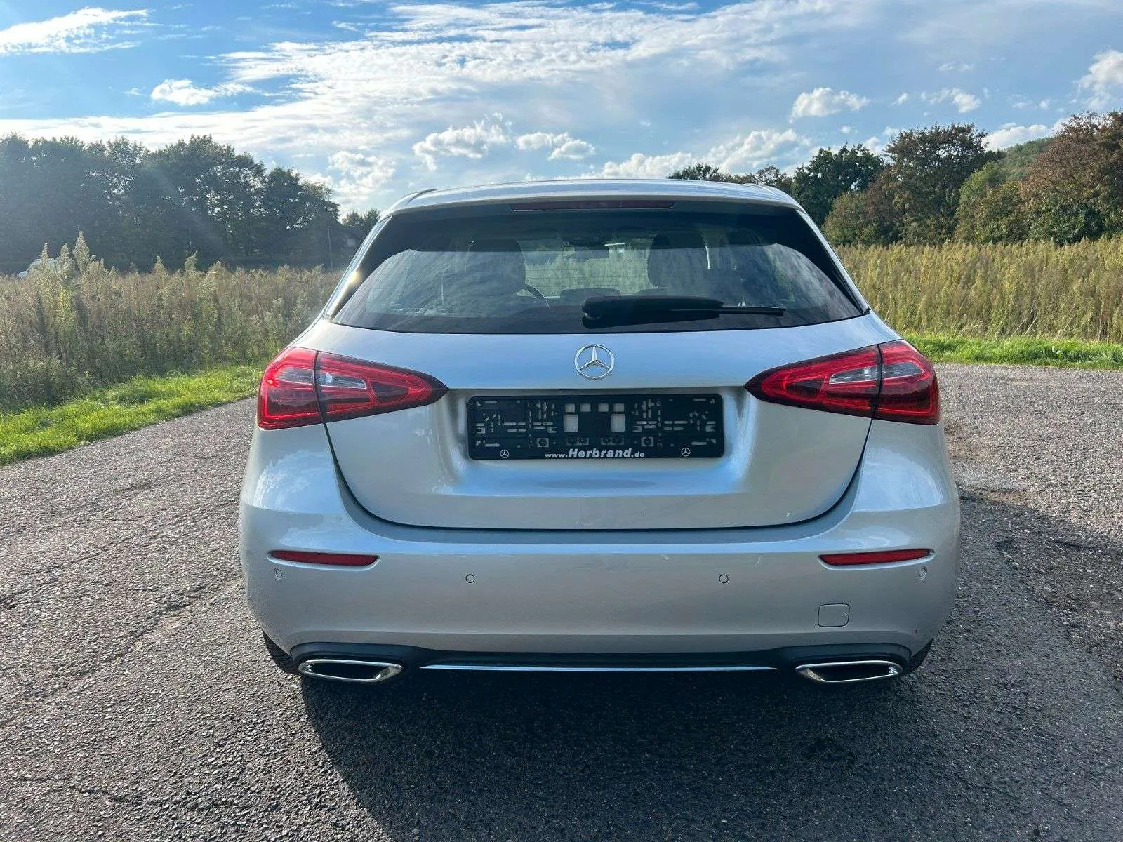 Mercedes-Benz A 200 2018 photo 4
