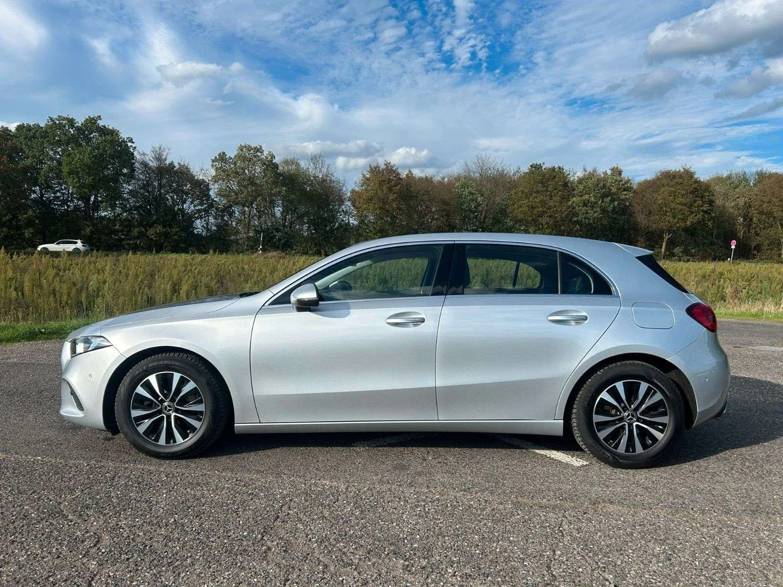Mercedes-Benz A 200 2018 photo 2