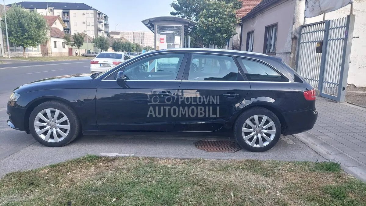 Audi A4 2009 photo 5