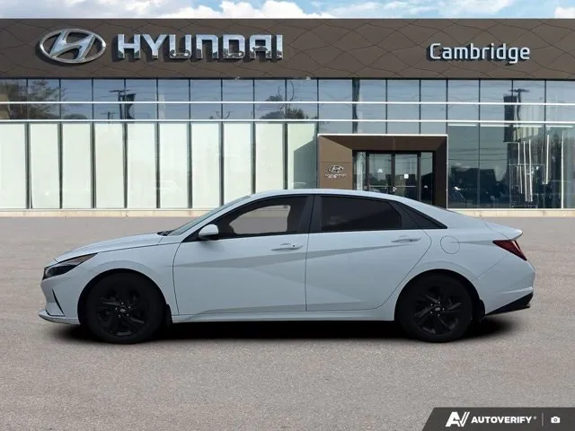 Hyundai Elantra 2022 photo 2