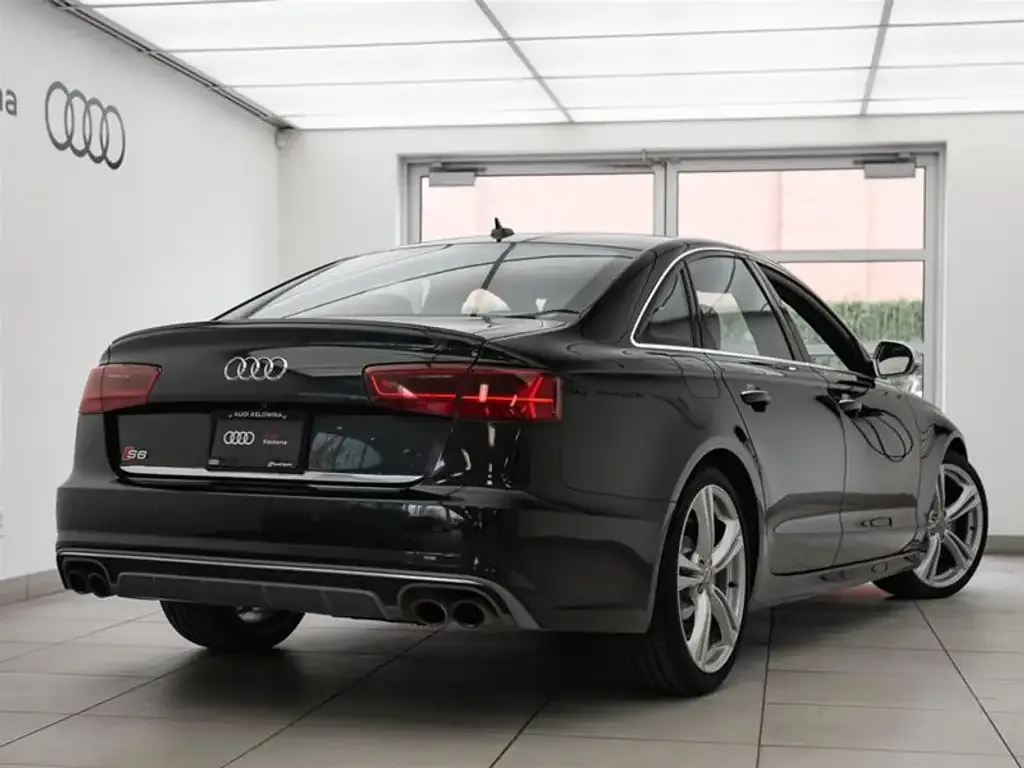 Audi S6 2016 photo 2