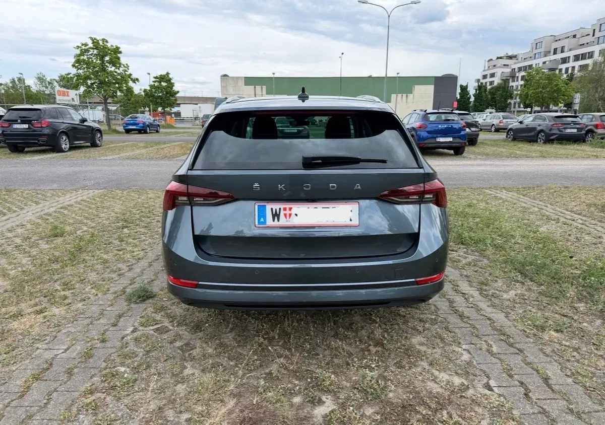 Skoda Octavia 2020 photo 3