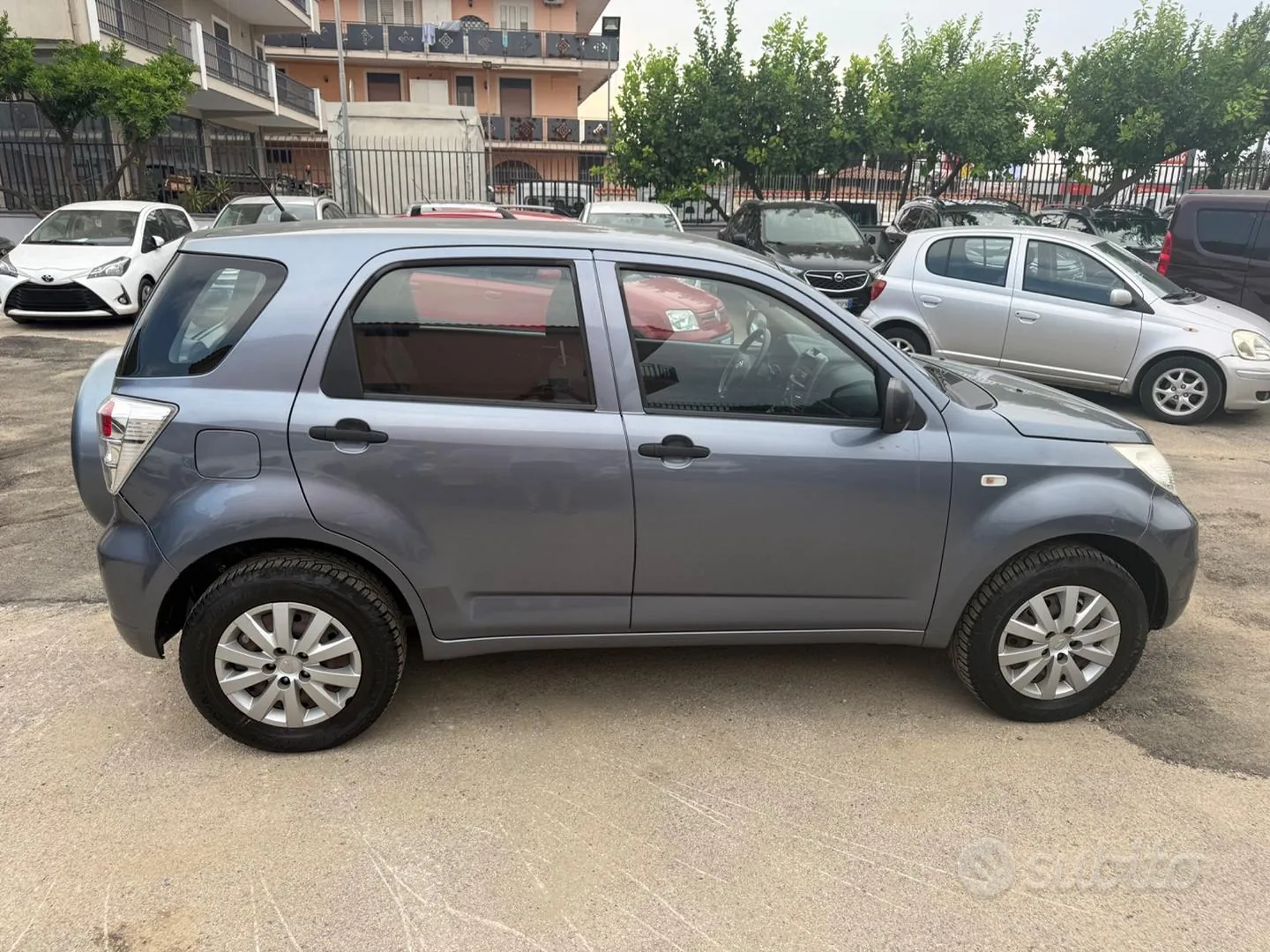 Daihatsu Terios 2011 photo 4