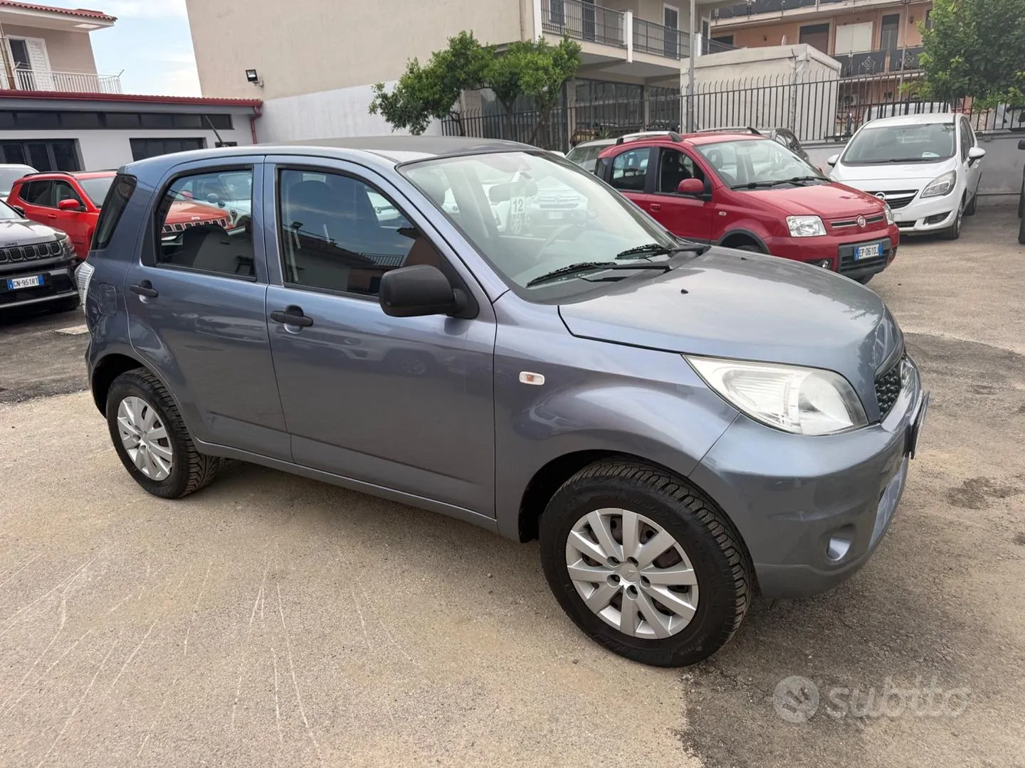 Daihatsu Terios 2011 photo 3