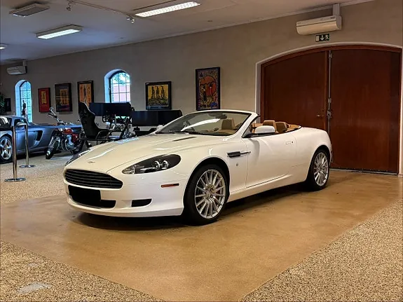 Aston Martin Db9