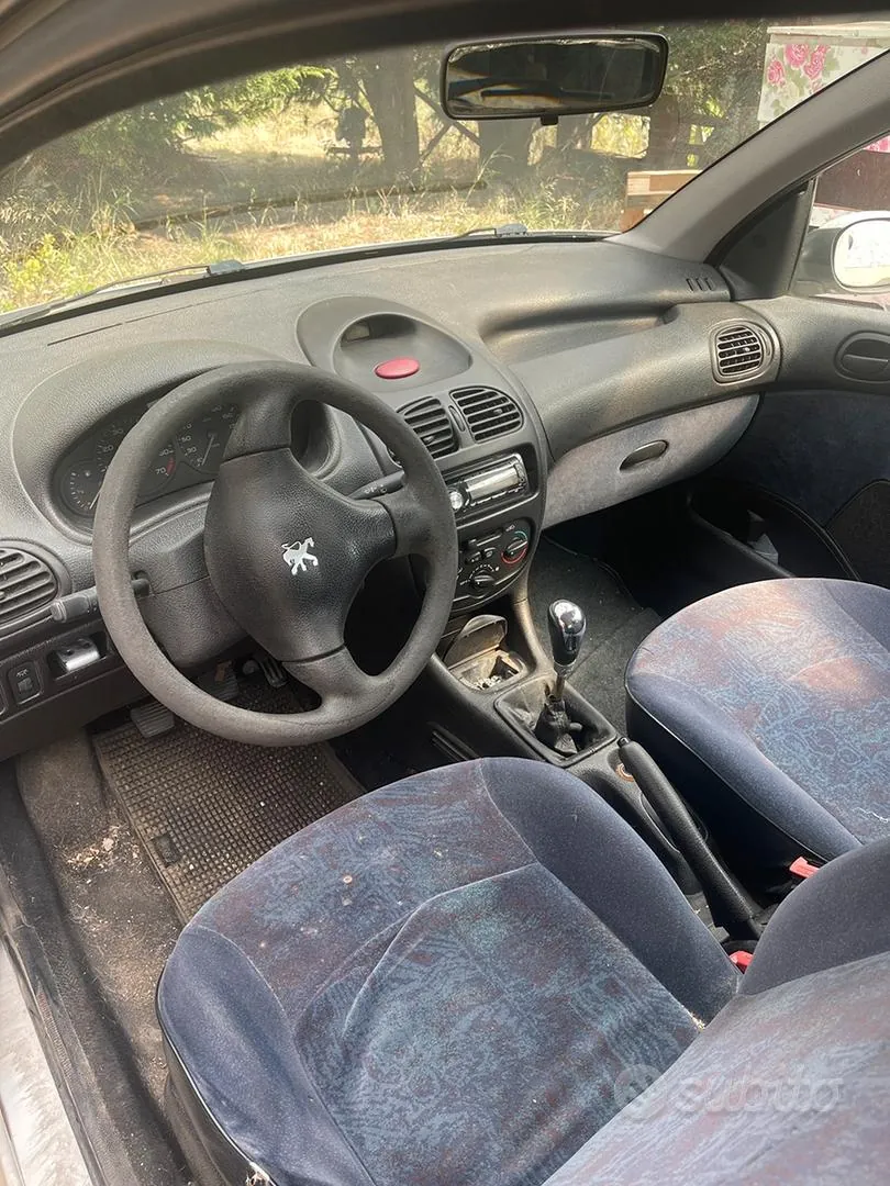 Peugeot 206 2000 photo 5