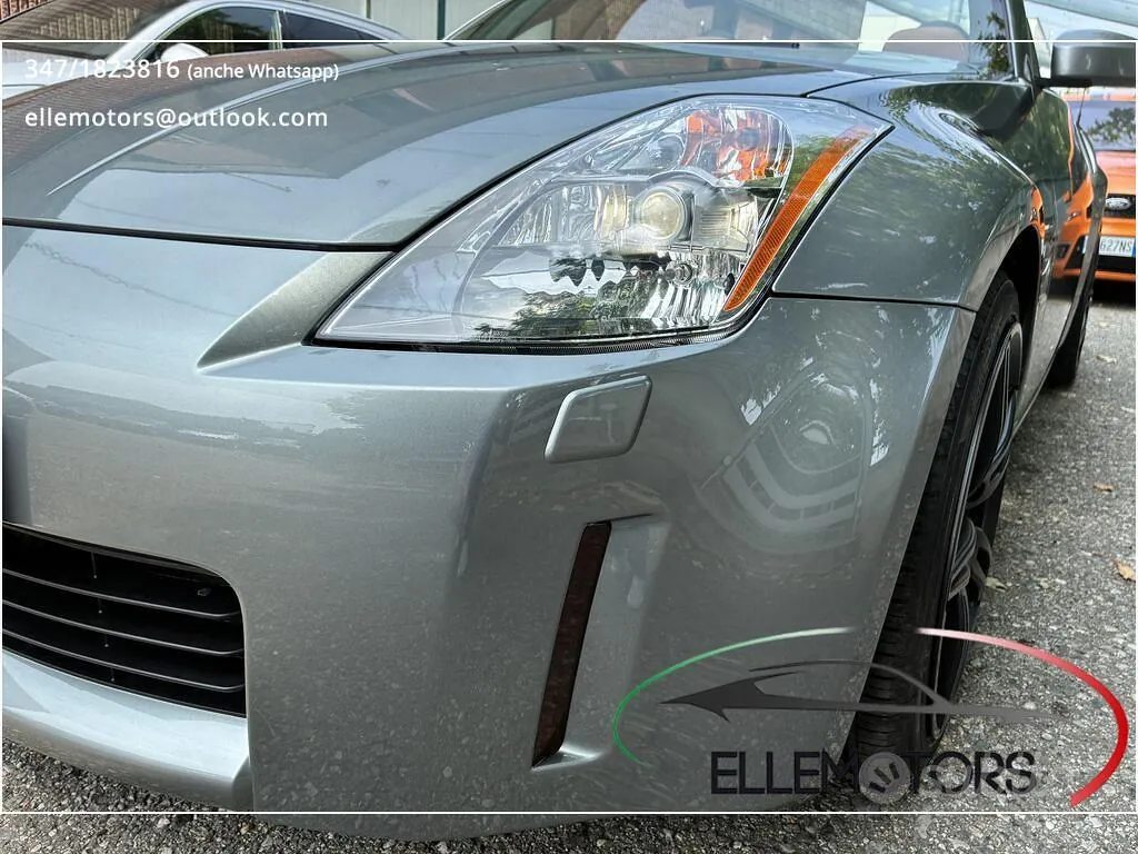 Nissan 350Z 2005 photo 2