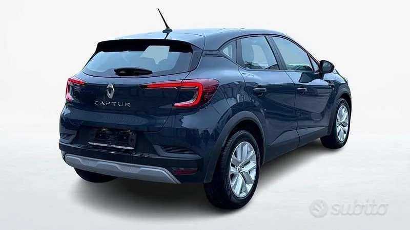 Renault Captur 2022 photo 2