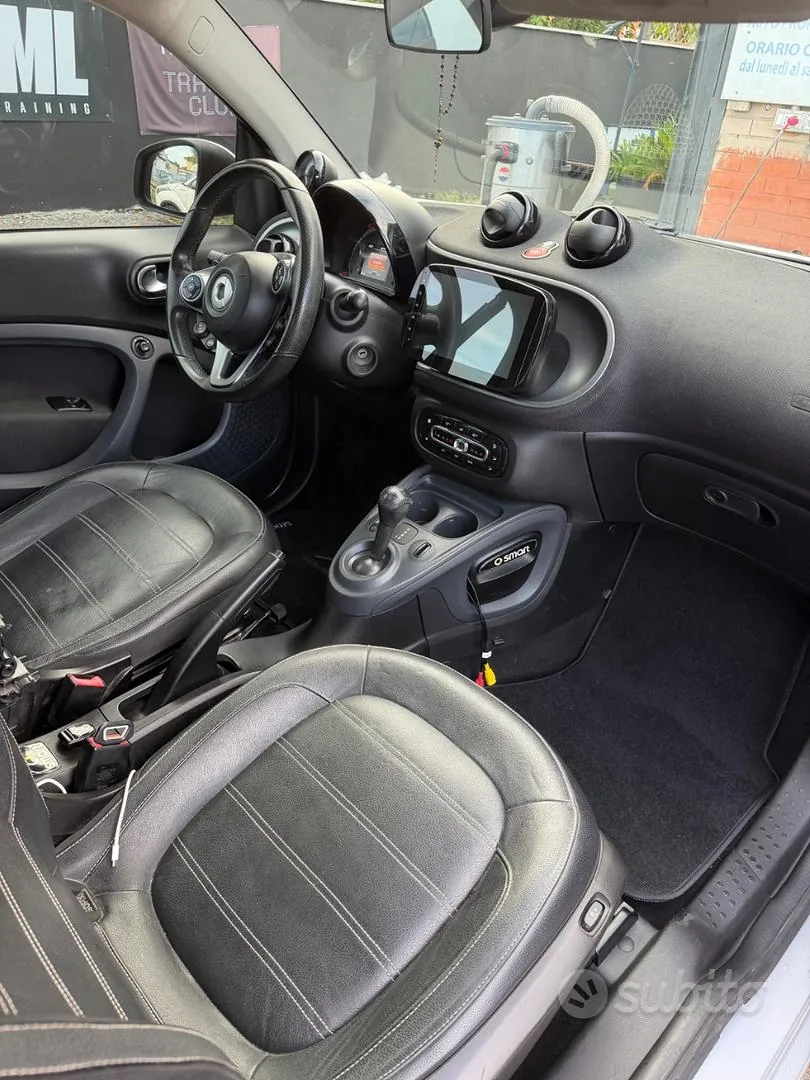 Smart Fortwo 2016 photo 3