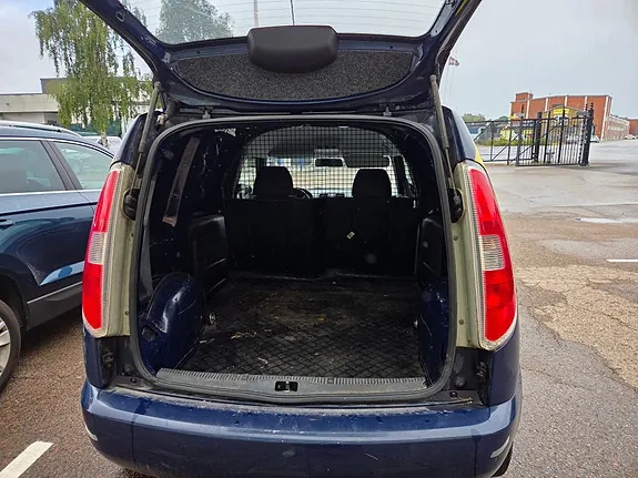Skoda Roomster 2011 photo 4