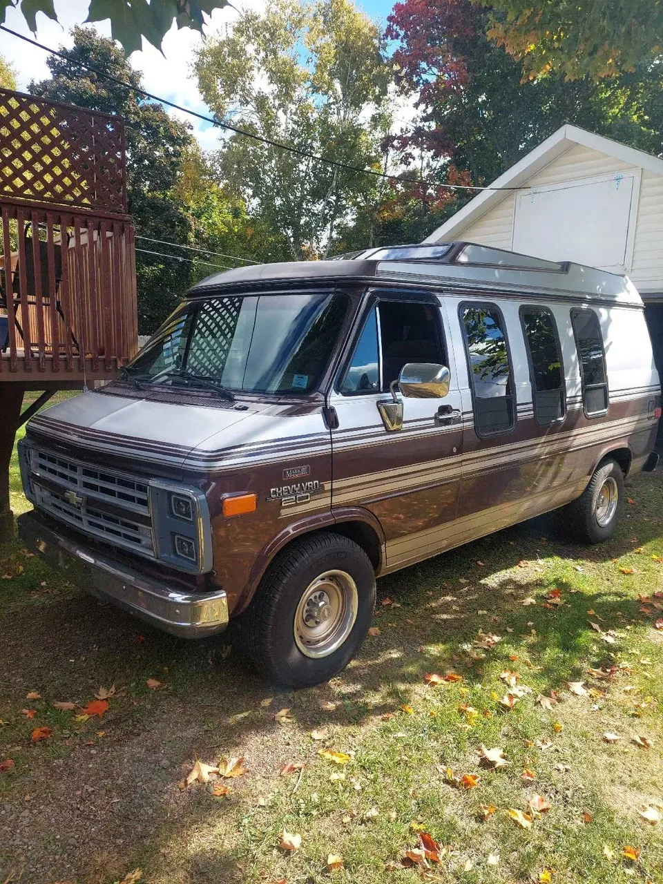 Chevrolet G20 1990 photo 2