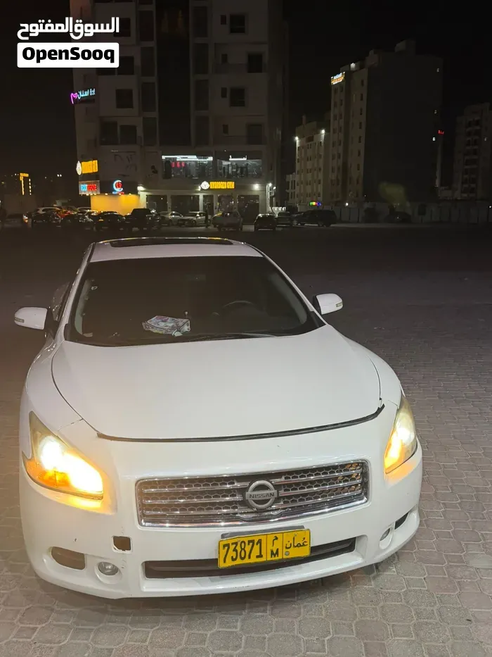 Nissan Maxima 2012 photo 2