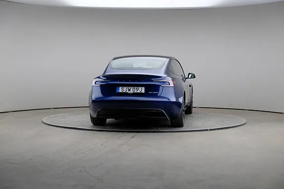 Tesla Model 3 2024 photo 5