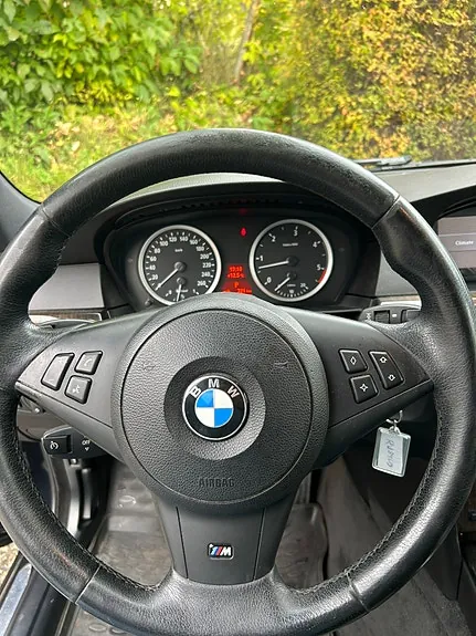 BMW 530D 2007 photo 2