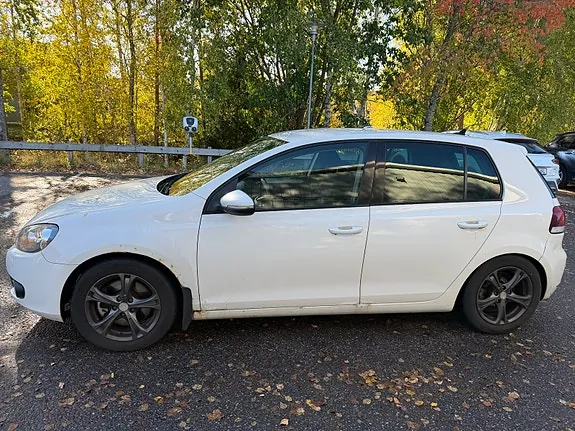 Volkswagen Golf Vi 2010 photo 3