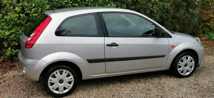 Ford Fiesta 2008 photo 5