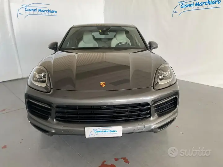 Porsche Cayenne 2021 photo 2