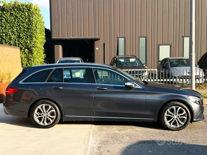 Mercedes-Benz C 220D 2016 photo 4