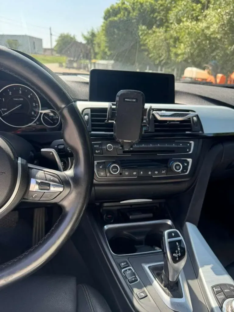 BMW 3 Series 2013 photo 3