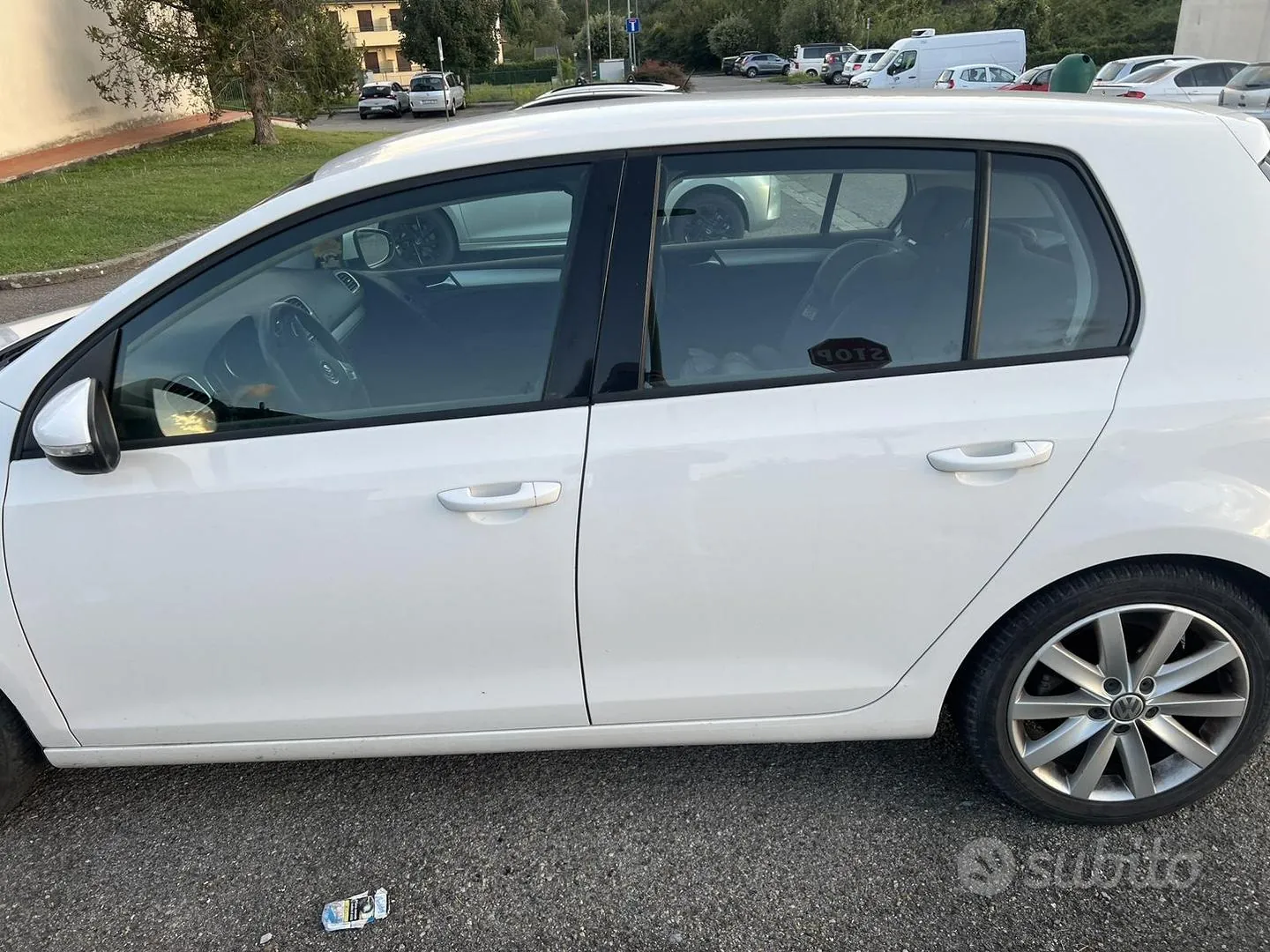 Volkswagen Golf 2012 photo 4