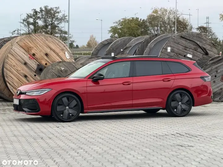 Volkswagen Passat 2024 photo 3