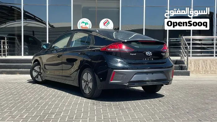 Hyundai Ioniq 2022 photo 3