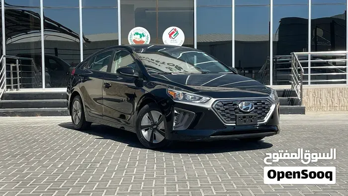 Hyundai Ioniq 2022 photo 2