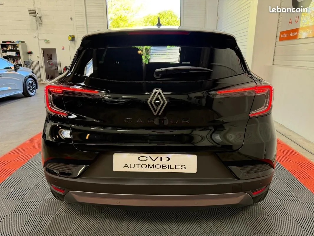 Renault Captur 2026 photo 5