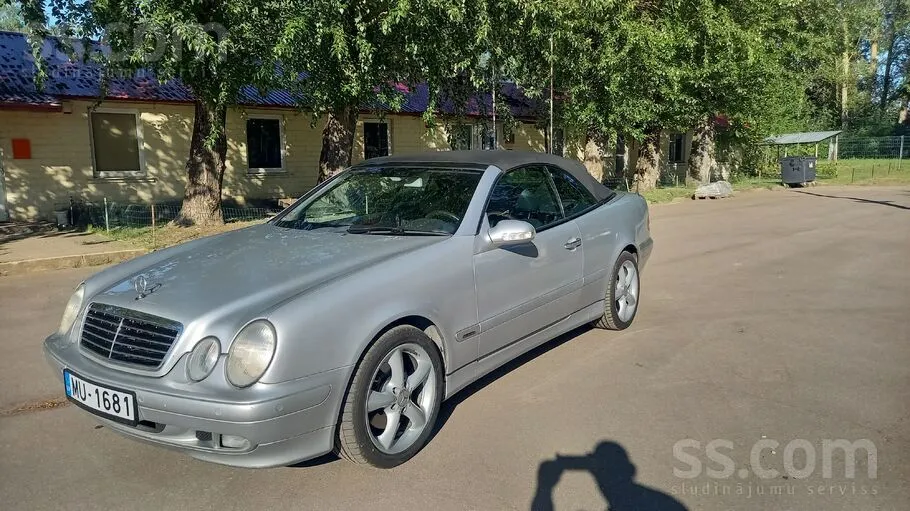Mercedes-Benz Clk230