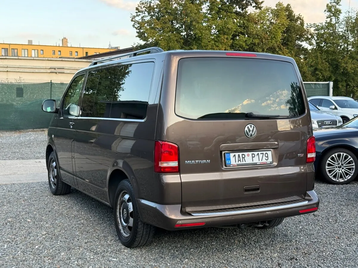 Volkswagen Multivan 2014 photo 4