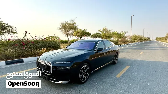 BMW 7 Series 2025 photo 3
