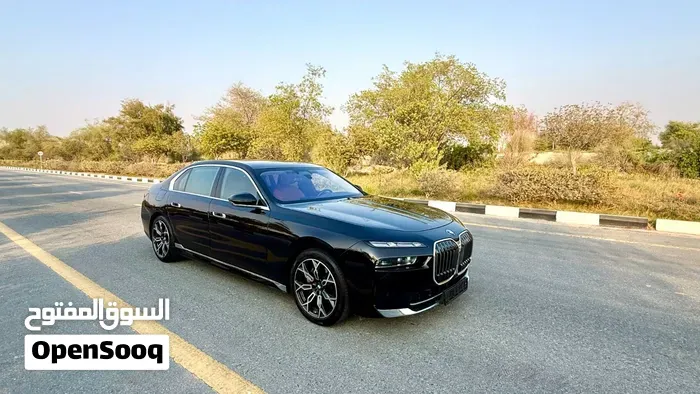 BMW 7 Series 2025 photo 2